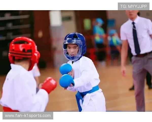 会空手道的足球明星盘点 他们如何将两项技能完美结合